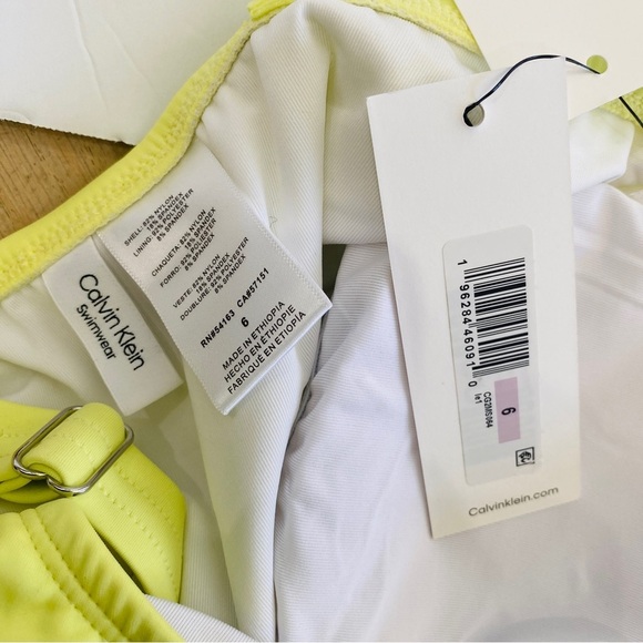 Calvin Klein ruched side one piece swimsuit in neon yellow - Picture 4 of 4